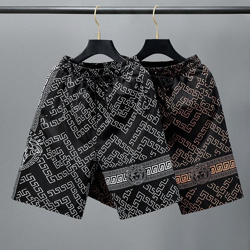 Versace Black Shorts Review: The Greek-Key Hem, the Medusa Detail and a Size Run That Reaches 5XL